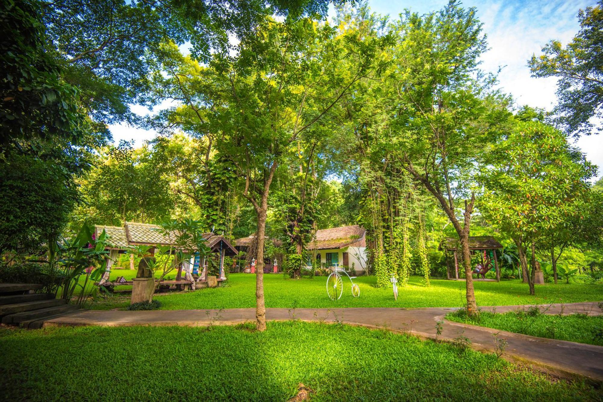 E-Outfitting Doikham Resort Chiang Mai Bagian luar foto