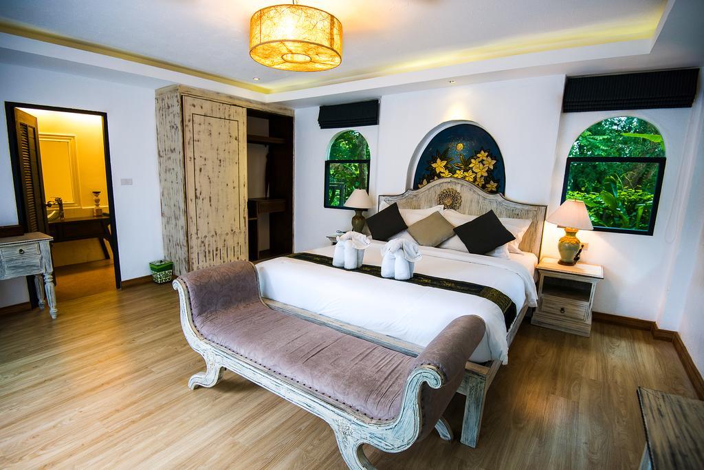 E-Outfitting Doikham Resort Chiang Mai Bagian luar foto