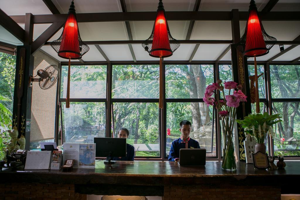 E-Outfitting Doikham Resort Chiang Mai Bagian luar foto
