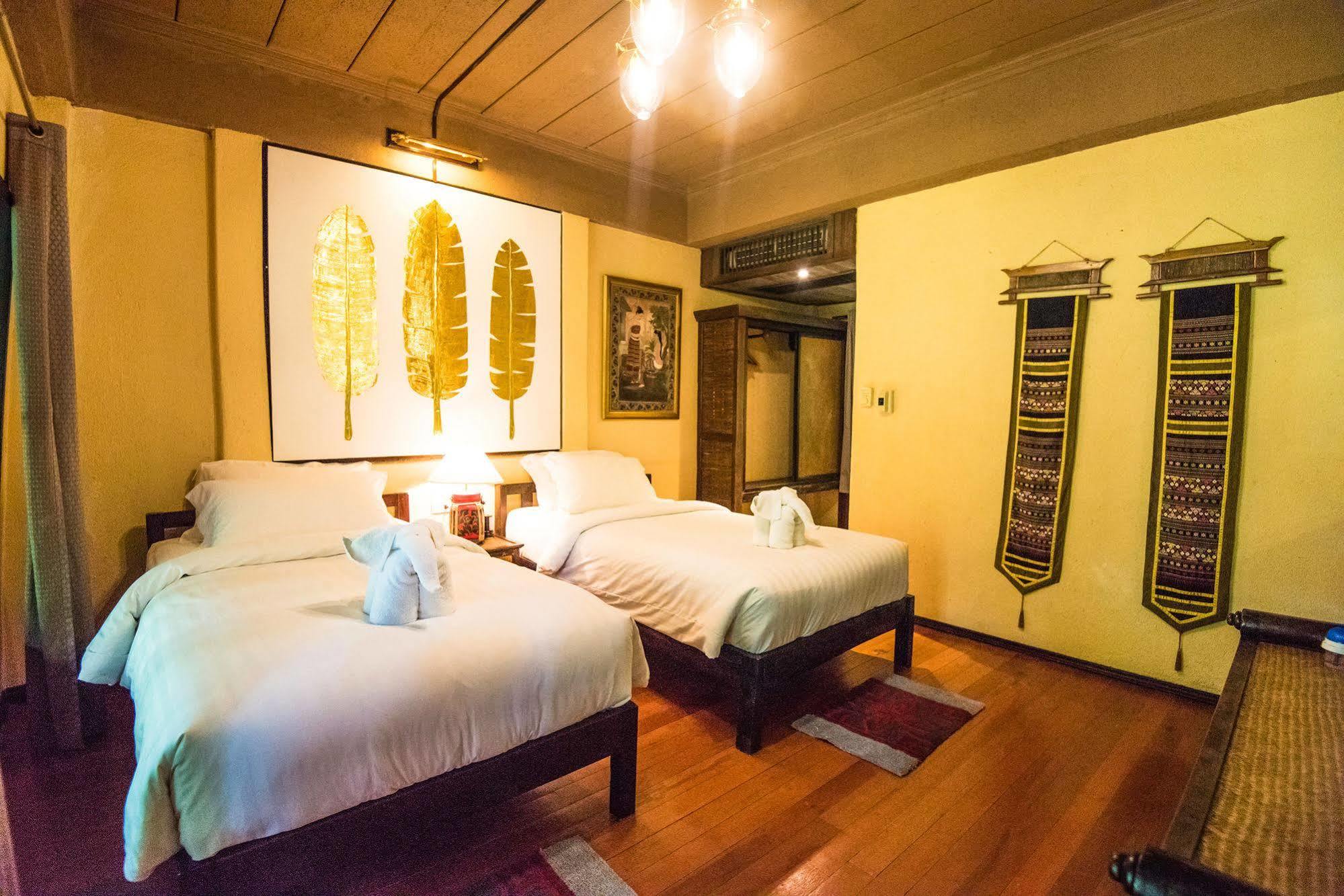 E-Outfitting Doikham Resort Chiang Mai Bagian luar foto