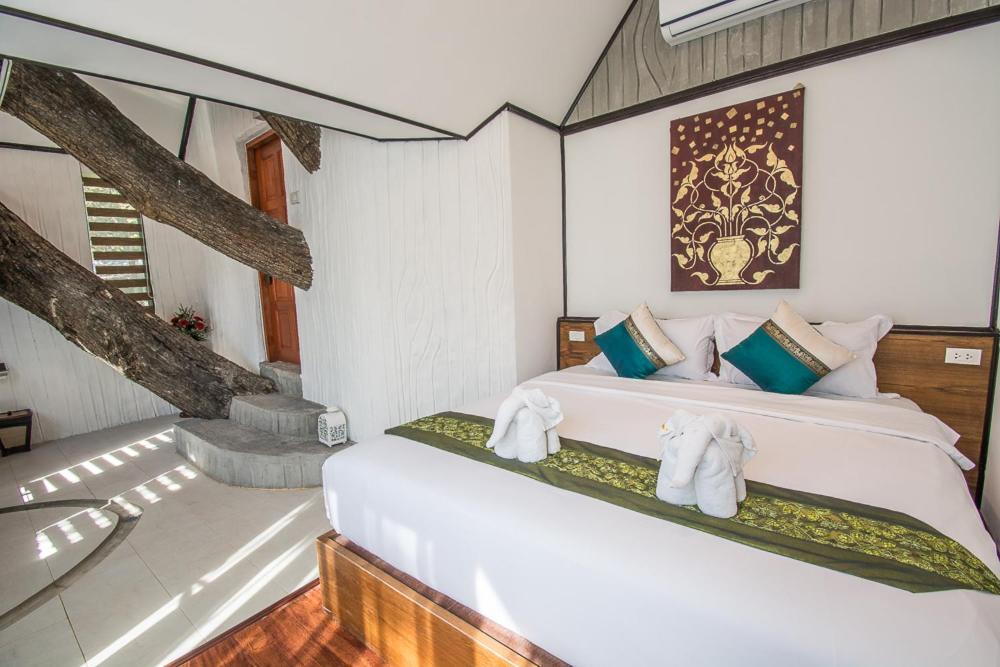 E-Outfitting Doikham Resort Chiang Mai Bagian luar foto